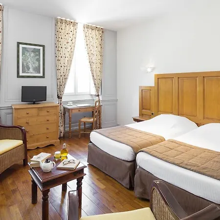 Hotel Charles Sander 3*