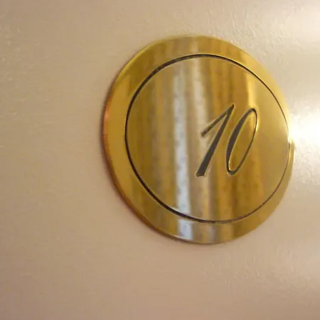 Charles Sander 3*