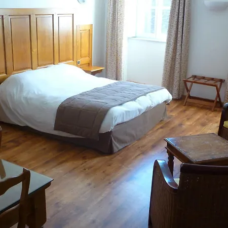 Charles Sander Hotel 3*
